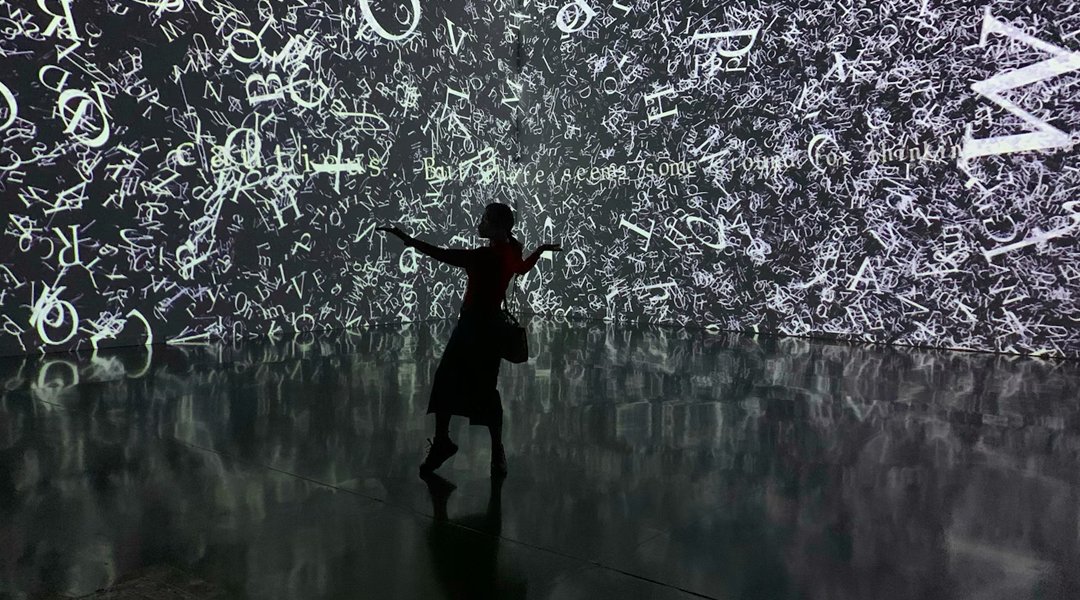 (#2) Beyond Display: Integrating Sensing, Interaction, and Computing into the Screen Itself