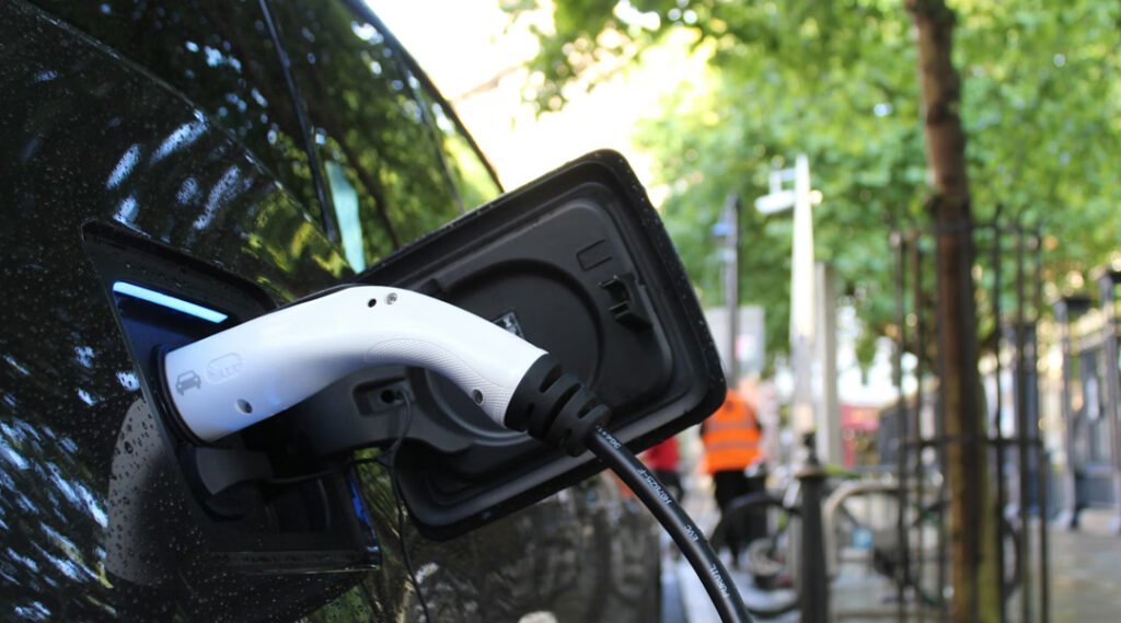 electric vehicles 2025